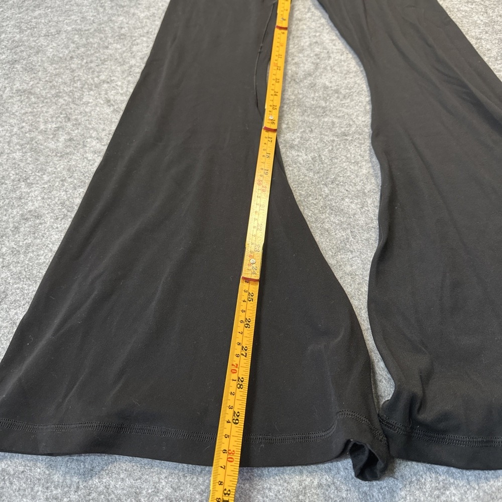 Aerie OFFLINE Real Me High Rise Women's Legging - Black, Size: M (0708-5230) - Picture 3 of 8